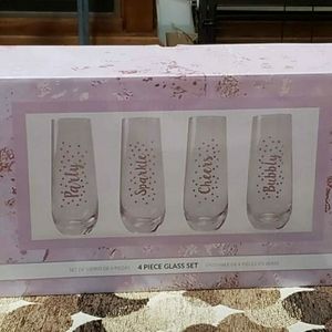 4 piece glass set